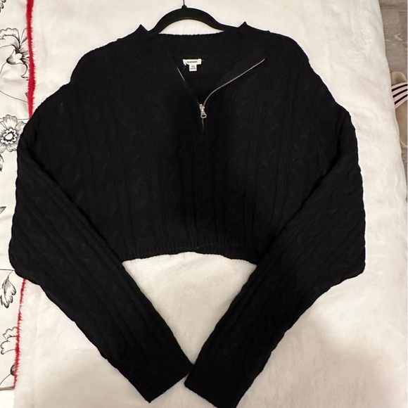 Cropped garage black sweater | size S - Picture 1 of 3